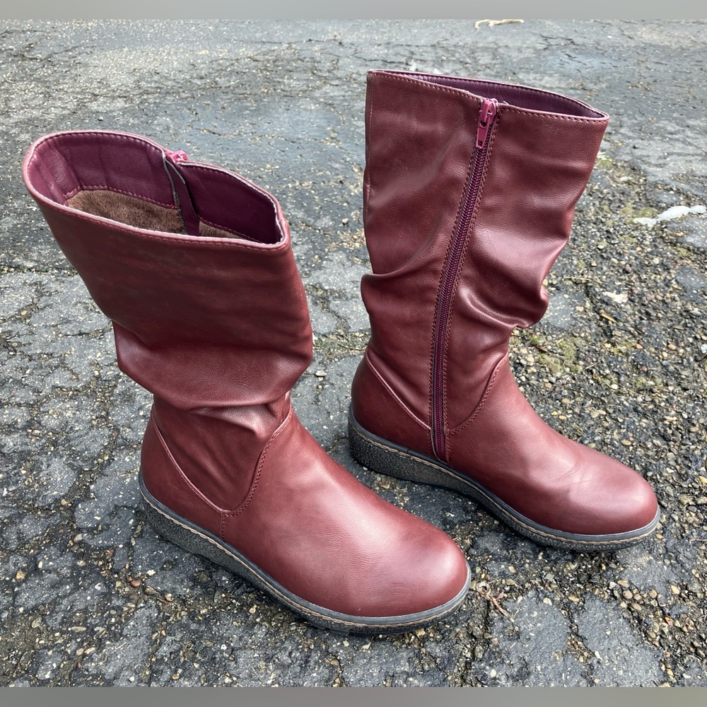 Women's Burgundy Wedge Boots